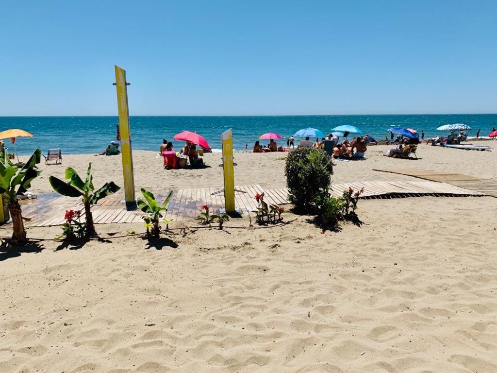 Apartamento Carvajal Beach Fuengirola Bagian luar foto