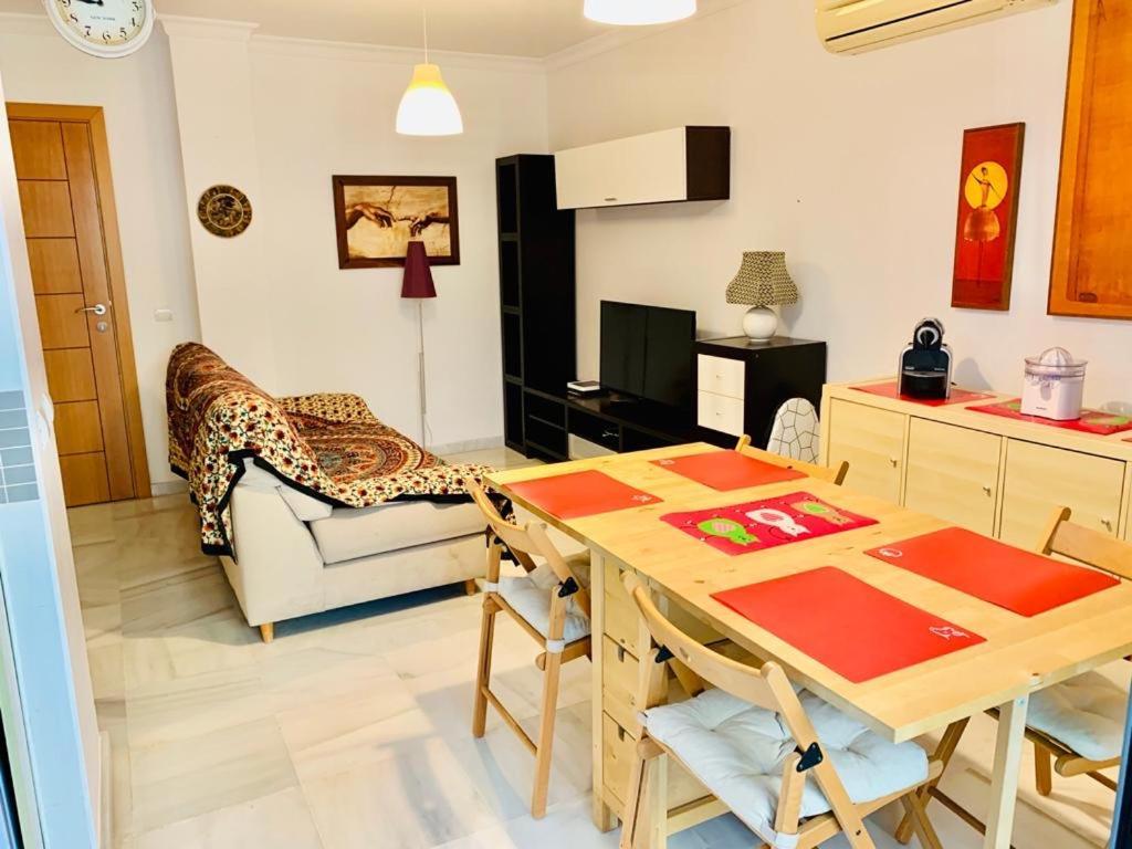 Apartamento Carvajal Beach Fuengirola Bagian luar foto