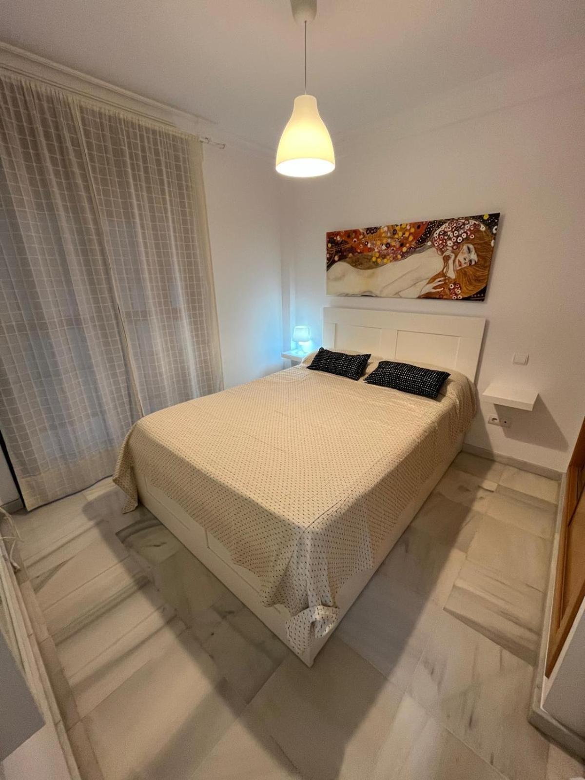 Apartamento Carvajal Beach Fuengirola Ruang foto